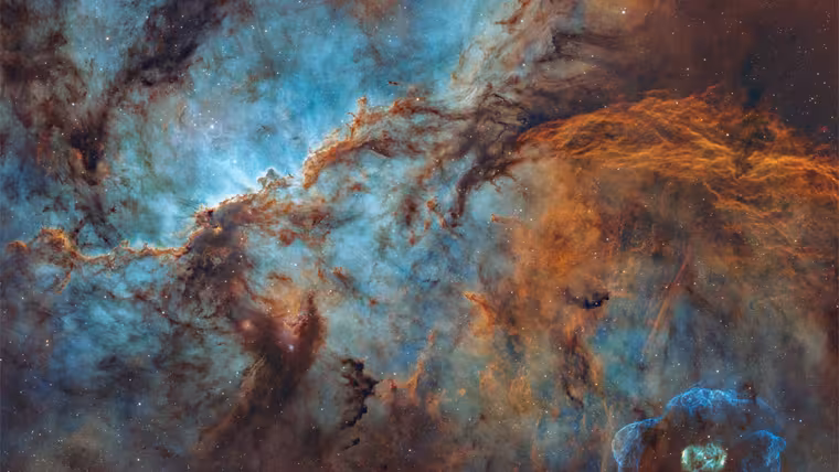 Mlhovina NGC 6188 připomíná draky v souhvězdí Oltáře