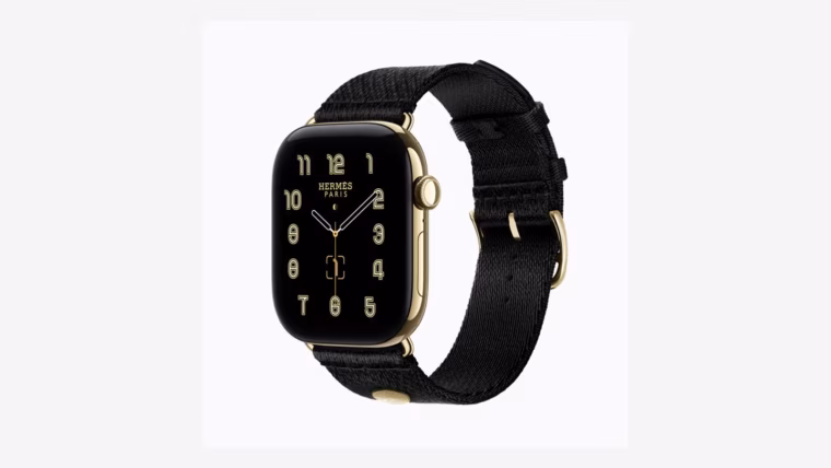 Apple Watch Hermès dostaly poprvé pouzdro z titanu v zářivě zlaté barvě